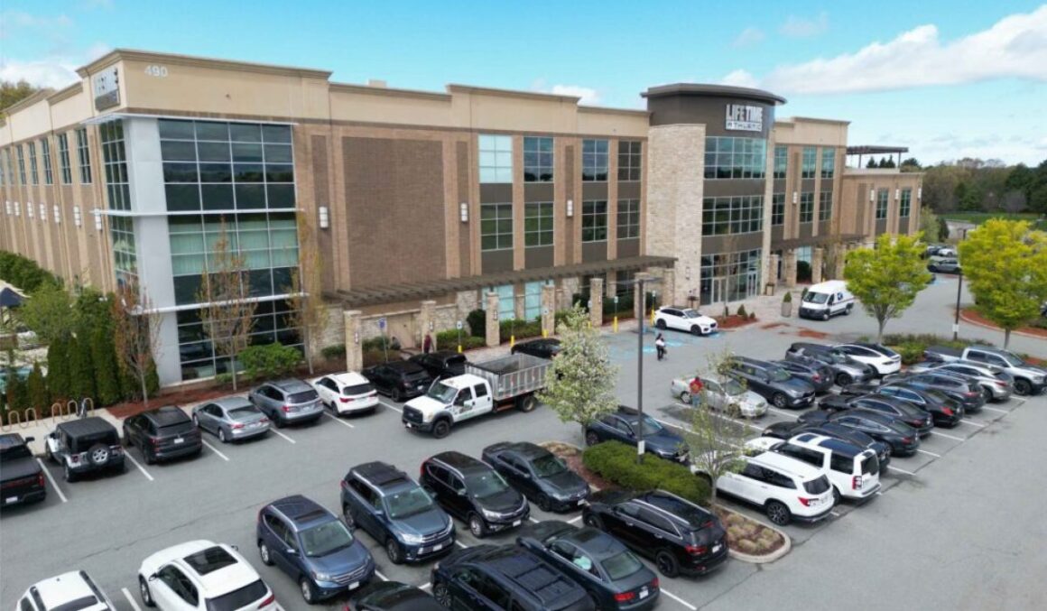 Commercial-Landscape-Gallery-5-op-1024x768-1-relxe5v3qkrw1rtzldg1n7svkny9fsw0xs0x2jd5co