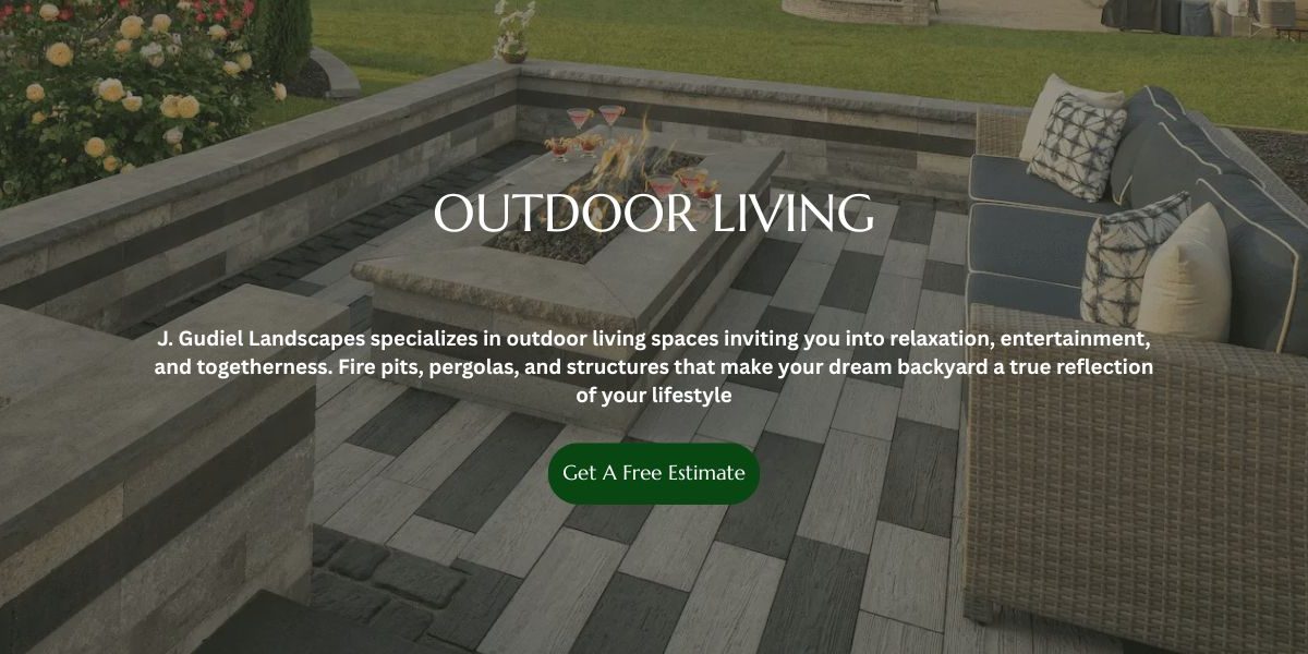OUTDOOR LIVING